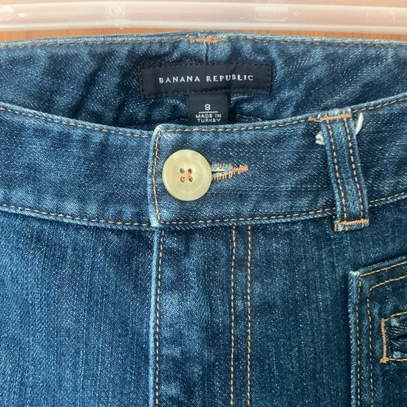 Awesome jeans. Mint condition. Never worn - Picture 2 of 3